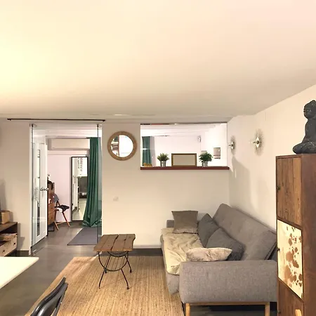 Apartment Cozy Becky Born Barcelona